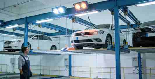 机械式停车库传统照明昏暗-剐蹭事故