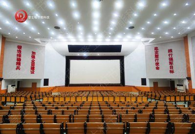 礼堂内部全景照明